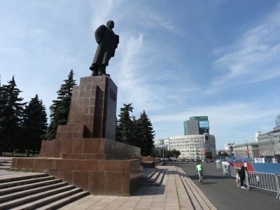 Памятник Ленину. Фото: 74.Ru