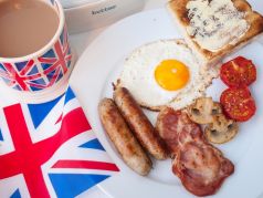Британский завтрак. Фото: Lingua Airlines