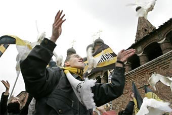 Русский марш в Москве - 2006. Фото AFP (с)