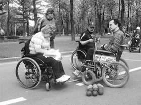 Ивалид-колясочник. Фото с сайта odintsovo.info