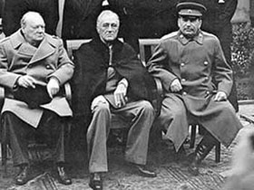 Сталин, Рузвельт и Черчилль. Фото: universalist.ru