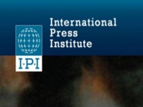 Эмблема Международного института прессы. Фото с сайта pravdanow.info