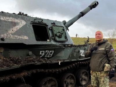 Дмитрий Рогозин у танка. Фото: Телеграм